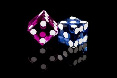 rog Android app home screen with slot games and live casino sections